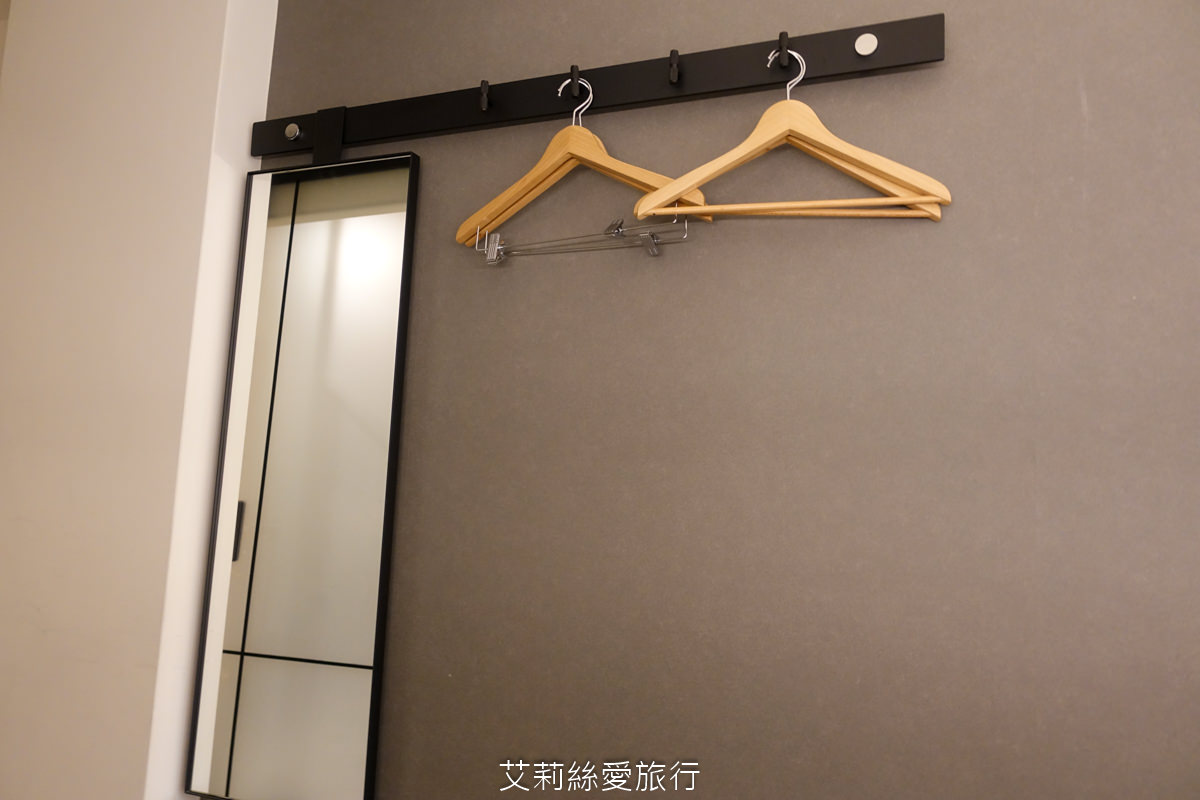 台中親子景點 東勢林場遊樂區 螢火蟲季來了！ 超放電體能訓練場刺激又好玩 幼童遊戲區 沙坑 彈跳床 溫泉泡腳池好放鬆！住宿環境乾淨又舒適 兩天一夜親子暑假旅遊