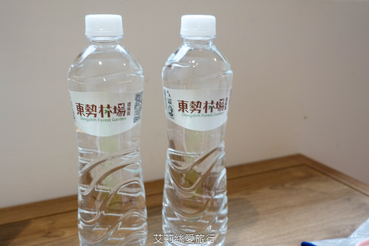 台中親子景點 東勢林場遊樂區 螢火蟲季來了！ 超放電體能訓練場刺激又好玩 幼童遊戲區 沙坑 彈跳床 溫泉泡腳池好放鬆！住宿環境乾淨又舒適 兩天一夜親子暑假旅遊