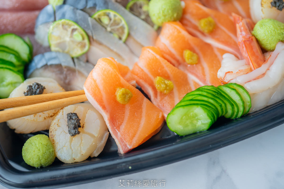 排隊排超長也要吃！台北必吃精緻日式料理 林居sushi日本料理 龍蝦沙拉手捲49元cp值爆表 限量供應豐盛刺身餐盒 生魚握壽司 小朋友最愛的花壽司 外帶外送動動手指不必排隊就能享用！