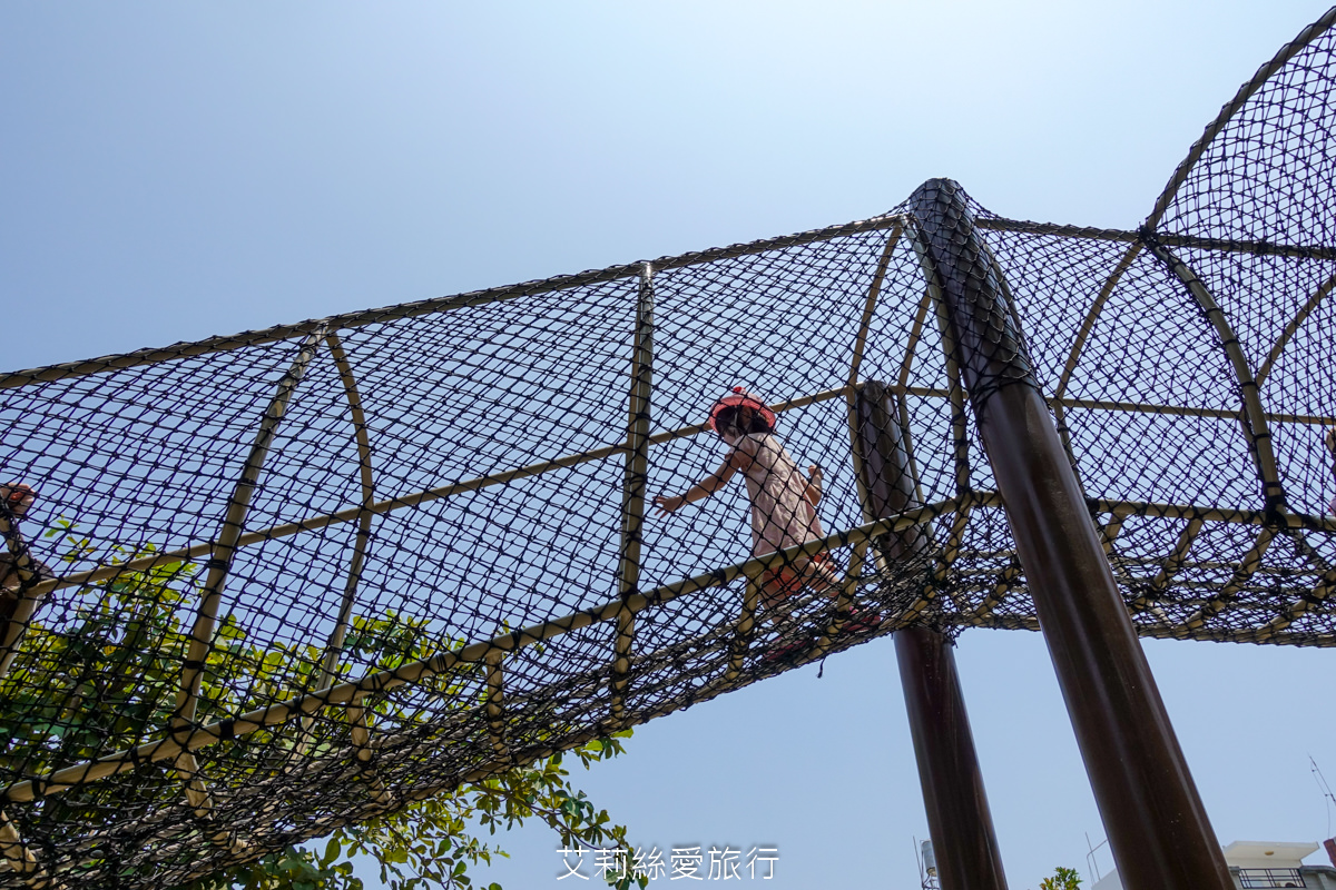 免費景點！屏東親子景點 林邊5米高飛天火車親子共融公園 順遊林邊蓮霧公園 近林邊車站
