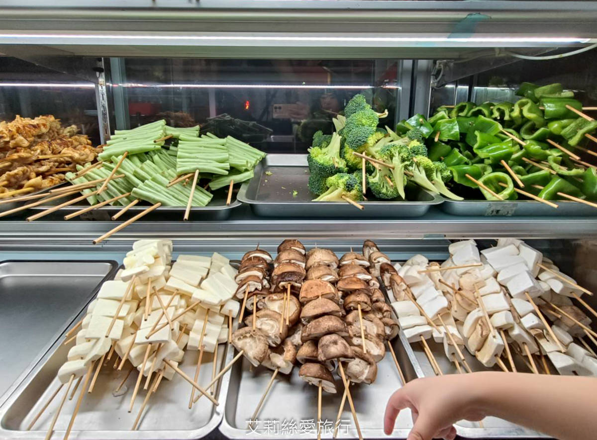 中山區美食 柒息地 (原柒串燒屋) 19元起美味串燒 聚餐首選想吃燒烤不必自己動手! 10年烤功好專業 營業時間到半夜1點半 捷運善導寺站 - 第6張圖 中山區美食 柒息地 (原柒串燒屋) 19元起美味串燒 聚餐首選想吃燒烤不必自己動手! 10年烤功好專業 營業時間到半夜1點半 捷運善導寺站