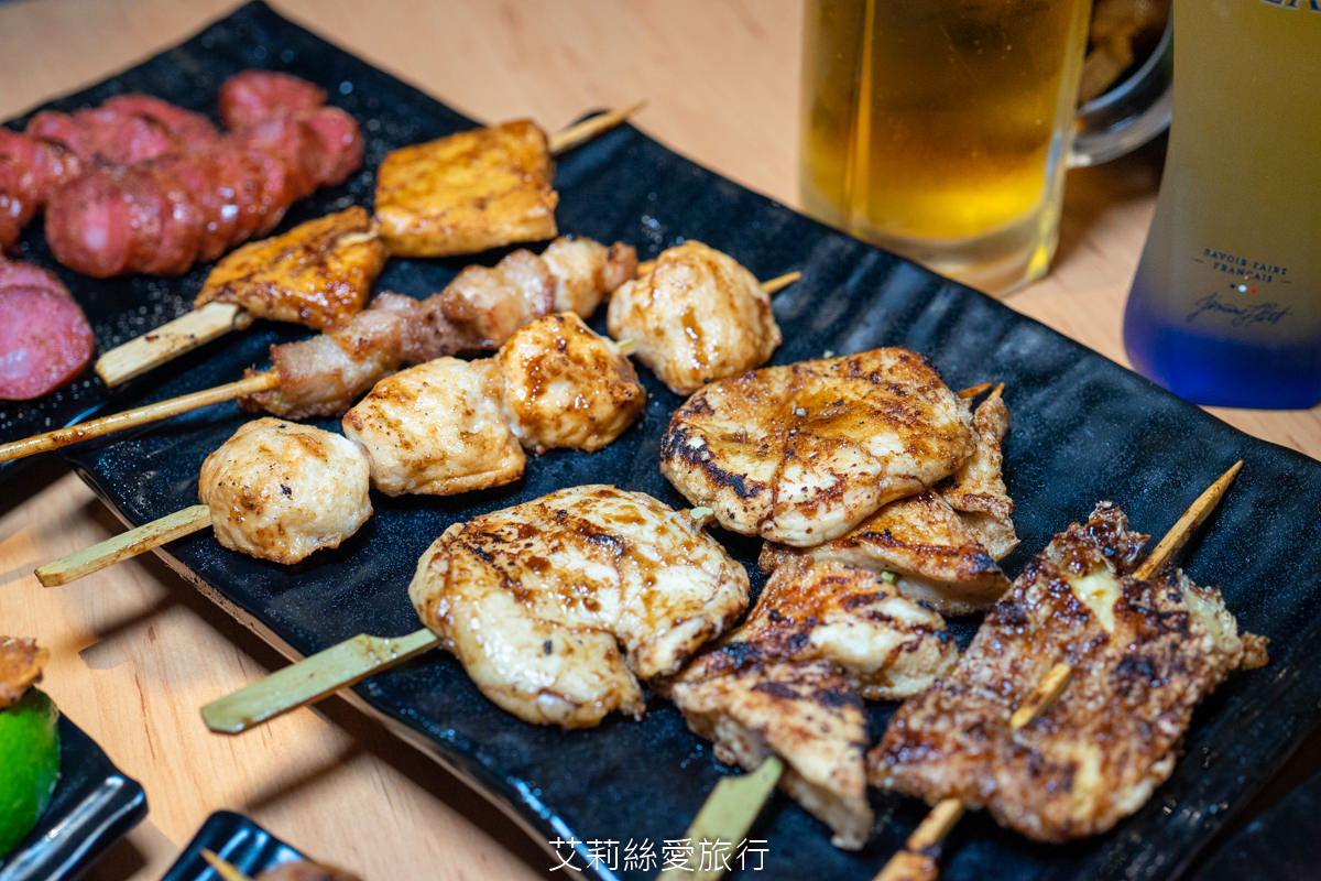 士林站必吃！ 柒息地串燒居酒屋 19元起平價串燒好吃燒烤 超級好吃的秘醬串燒 聚餐首選 捷運士林站