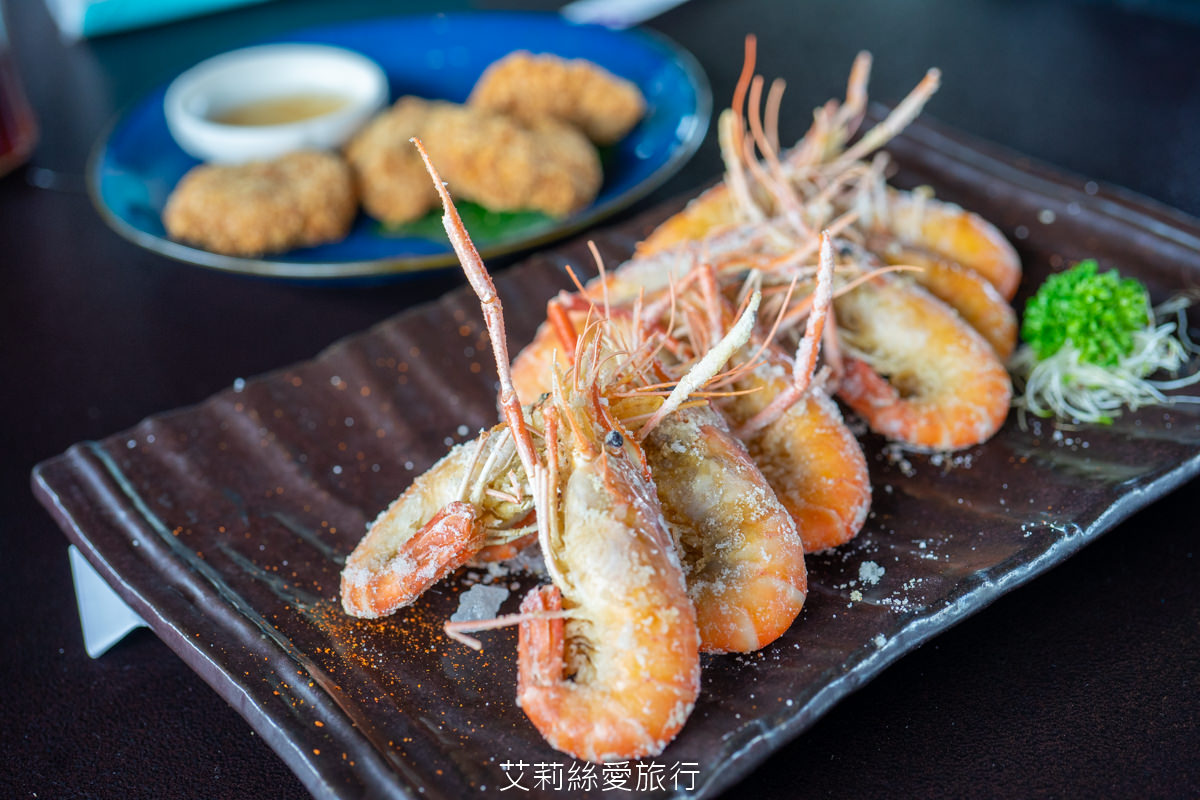 屏東美食 峇里島風景觀餐廳 水明漾 吃冰淇淋、餵魚拍美照 還有新鮮泰國蝦料理 冬季落羽松步道好浪漫 - 第23張圖 屏東美食 峇里島風景觀餐廳 水明漾 吃冰淇淋、餵魚拍美照 還有新鮮泰國蝦料理 冬季落羽松步道好浪漫