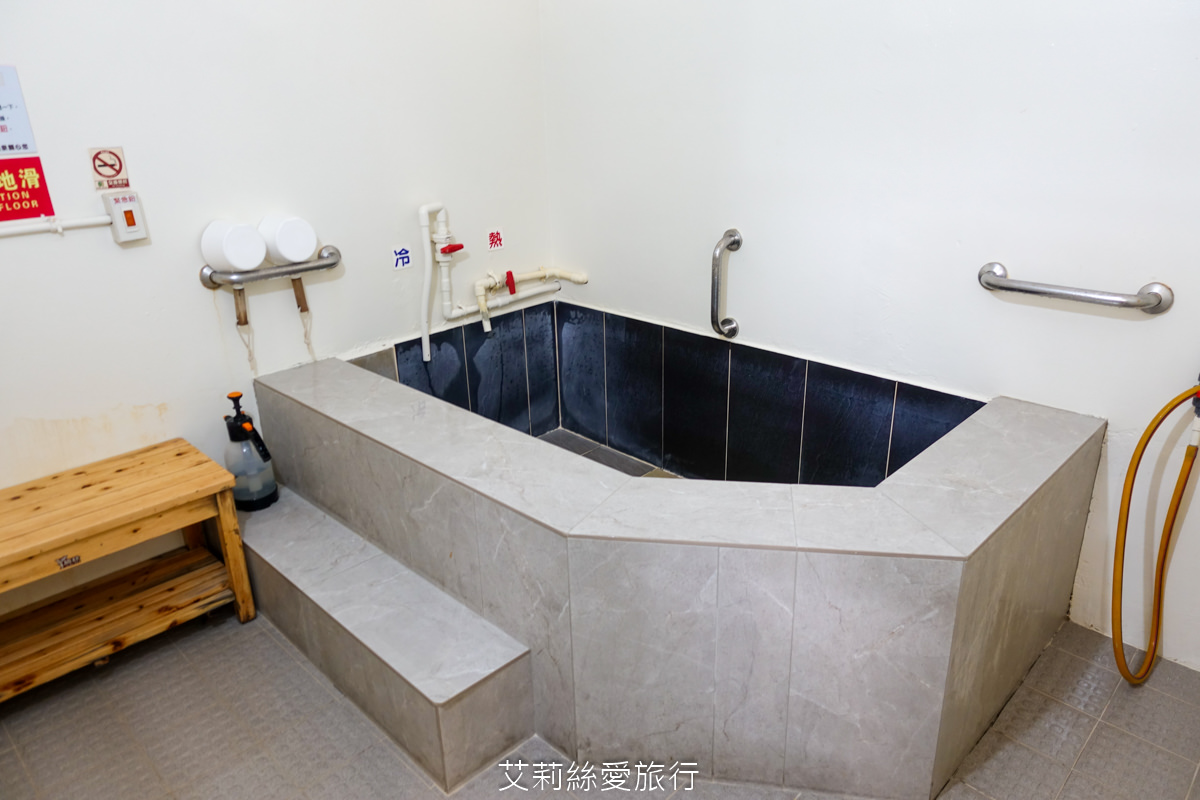 北部平價溫泉湯屋 沐川海㡳溫泉 雙人湯屋250元 家庭湯屋均價只要150元 沐川海㡳溫泉 金山萬里景點