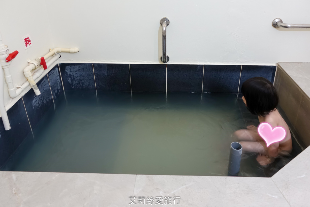 北部平價溫泉湯屋 沐川海㡳溫泉 雙人湯屋250元 家庭湯屋均價只要150元 沐川海㡳溫泉 金山萬里景點