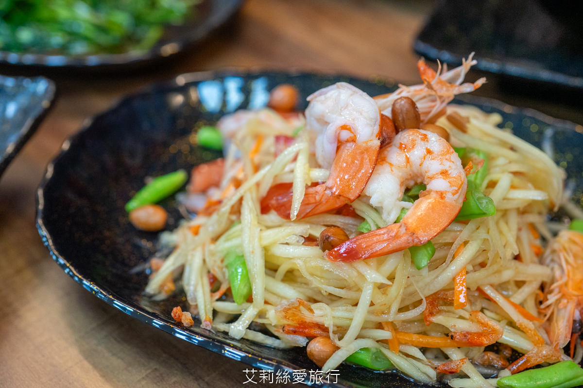 三重美食推薦 泰小吃店 真正泰國人開的泰式餐廳 泰國知名美食彩色米線條 媽媽麵 涼拌青木瓜絲都超道地! 奶茶控必喝泰式奶茶! - 第14張圖 三重美食推薦 泰小吃店 真正泰國人開的泰式餐廳 泰國知名美食彩色米線條 媽媽麵 涼拌青木瓜絲都超道地! 奶茶控必喝泰式奶茶!