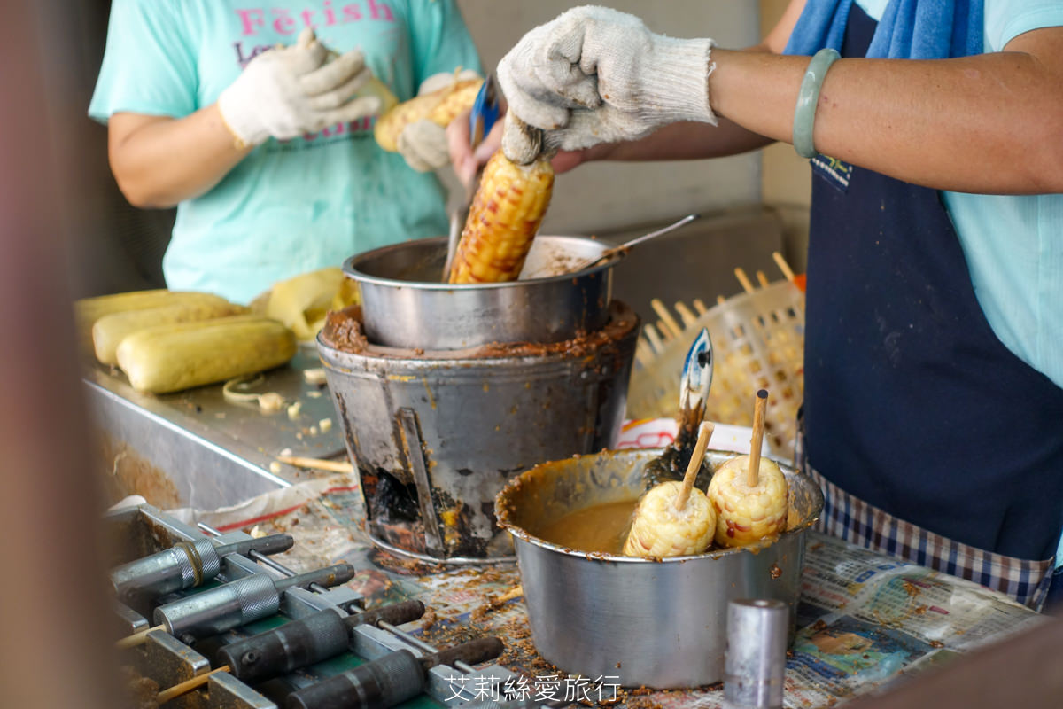 一支40元古早味碳烤石頭玉米 每日新鮮進貨 賣完為止 泰山網路票選第一名美食