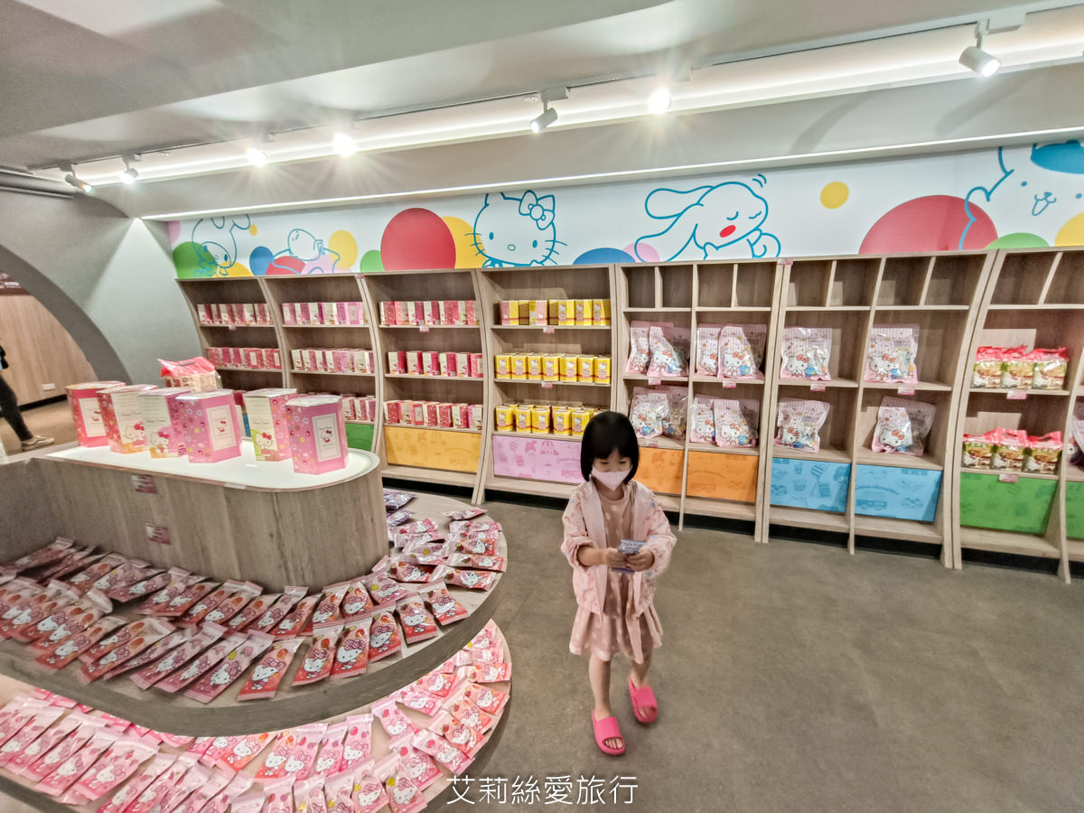 免費景點 Kitty 美樂蒂 蛋黃哥 三麗鷗主題樂園 新竹湖口服務區 (北上) 新竹親子景點 主題餐廳