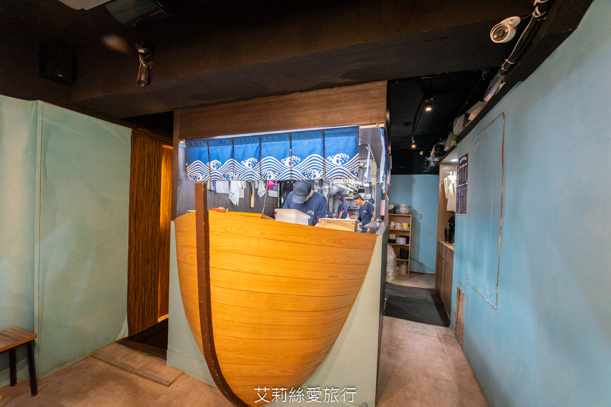 松山區小巨蛋美食 漁聞樂 自家有漁船就是鮮！活龍蝦1隻只要680元 品嚐生猛活海鮮 不必跑漁港