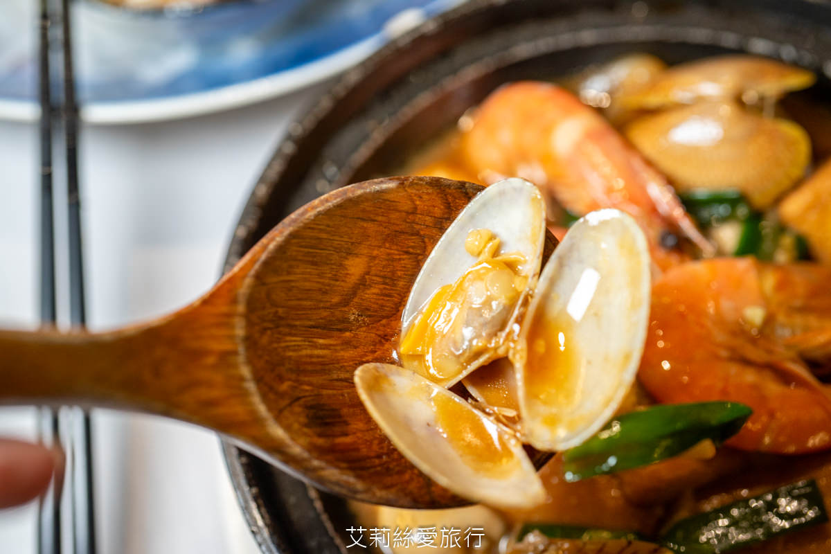 松山區小巨蛋美食 漁聞樂 自家有漁船就是鮮！活龍蝦1隻只要680元 品嚐生猛活海鮮 不必跑漁港
