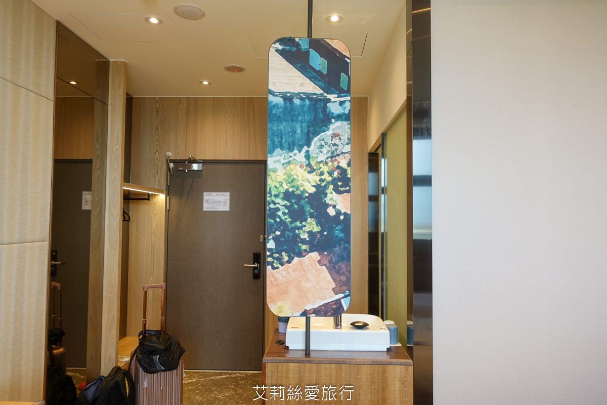 鹿港必遊景點 一日遊兩天一夜行程怎麼玩？ 入住新飯店 鹿港澄悅酒店 逛文創市集 老街巡古蹟吃美食搭乘三輪車