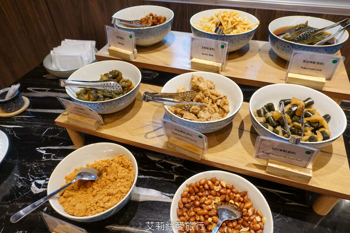 鹿港必遊景點 一日遊兩天一夜行程怎麼玩？ 入住新飯店 鹿港澄悅酒店 逛文創市集 老街巡古蹟吃美食搭乘三輪車