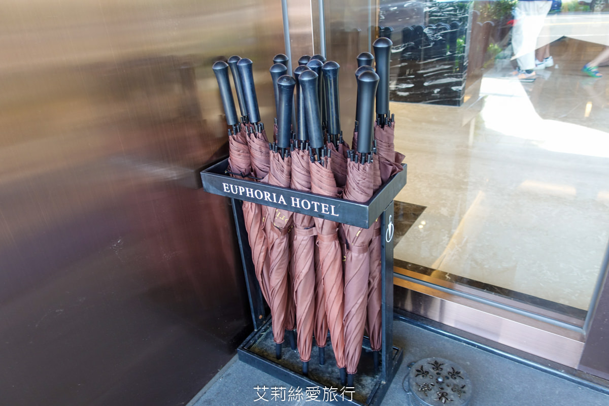 鹿港必遊景點 一日遊兩天一夜行程怎麼玩？ 入住新飯店 鹿港澄悅酒店 逛文創市集 老街巡古蹟吃美食搭乘三輪車