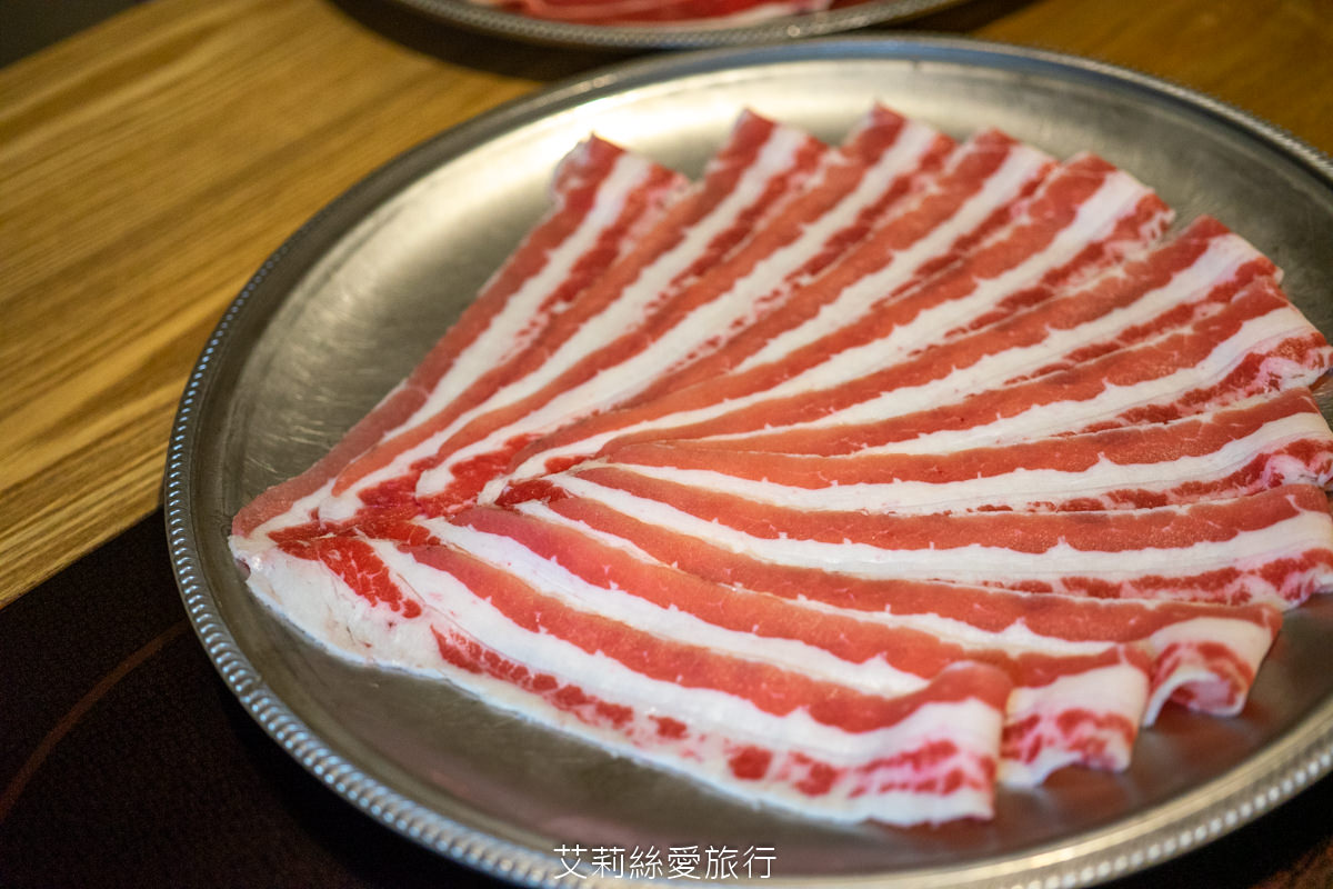 中山站美食 牛小路壽喜燒 日本和牛吃到飽免服務費 各國美酒、無酒精飲品也喝到飽 捷運中山站步行即到 - 第37張圖 中山站美食 牛小路壽喜燒 日本和牛吃到飽免服務費 各國美酒、無酒精飲品也喝到飽 捷運中山站步行即到