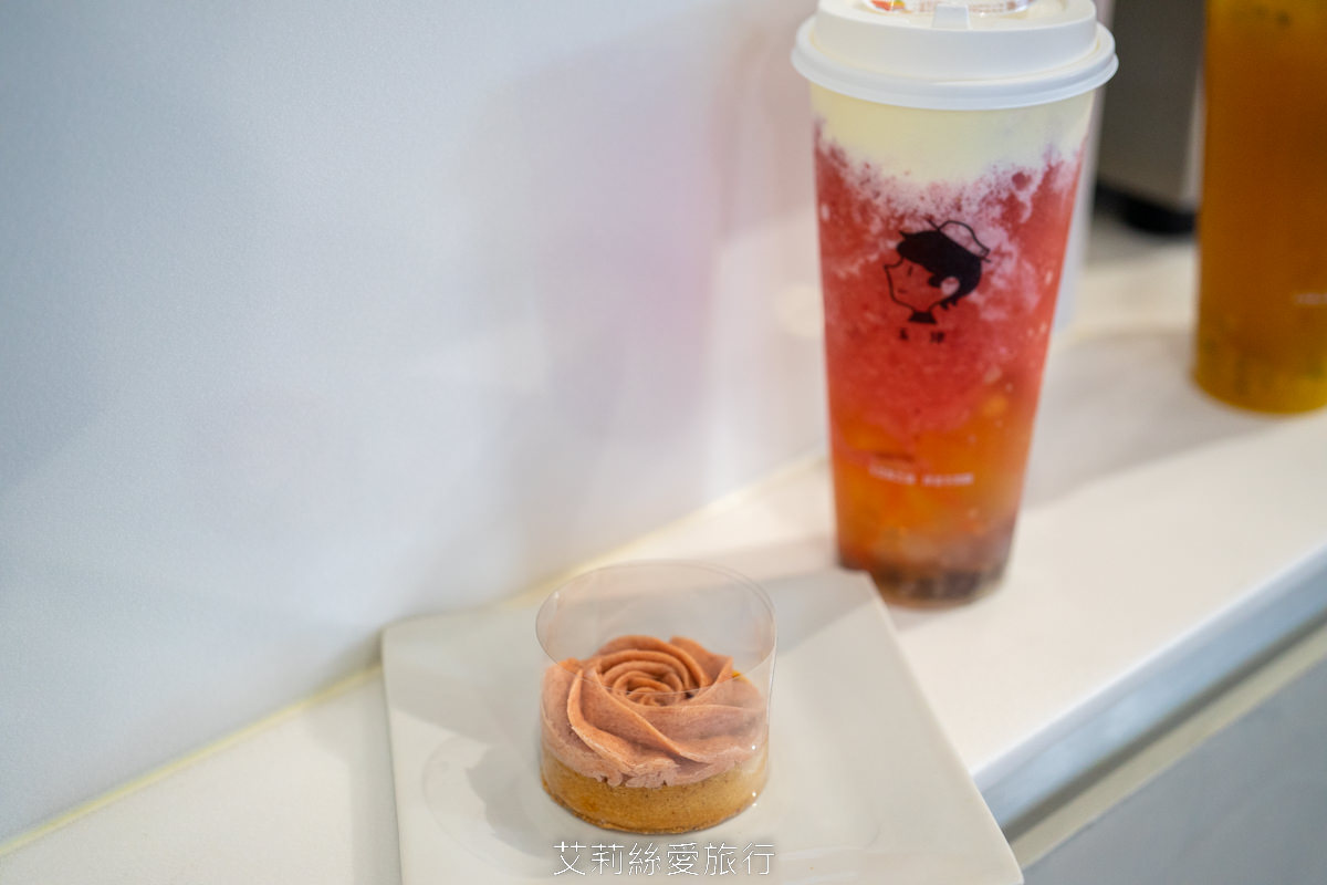 桃園藝文特區美食!玉津咖啡 銅板價吃法國進口可頌牛肉起士、最愛布丁珍珠奶茶冰沙、泰奶加紅豆紫米原來這麼搭! - 第9張圖 桃園藝文特區美食!玉津咖啡 銅板價吃法國進口可頌牛肉起士、最愛布丁珍珠奶茶冰沙、泰奶加紅豆紫米原來這麼搭!