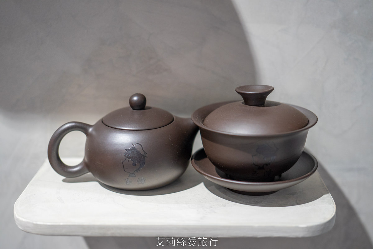 桃園藝文特區美食！玉津咖啡 銅板價吃法國進口可頌牛肉起士、最愛布丁珍珠奶茶冰沙、泰奶加紅豆紫米原來這麼搭！