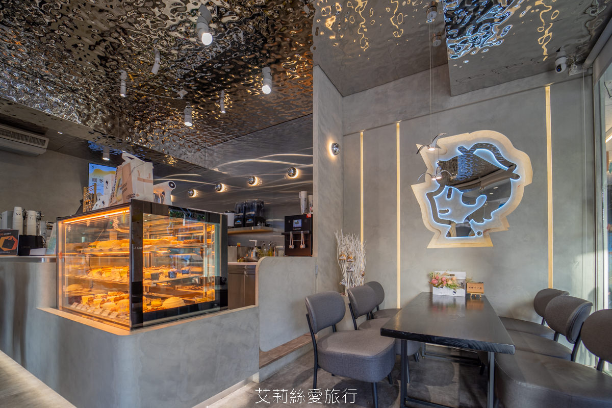 桃園藝文特區美食!玉津咖啡 銅板價吃法國進口可頌牛肉起士、最愛布丁珍珠奶茶冰沙、泰奶加紅豆紫米原來這麼搭! - 第2張圖 桃園藝文特區美食!玉津咖啡 銅板價吃法國進口可頌牛肉起士、最愛布丁珍珠奶茶冰沙、泰奶加紅豆紫米原來這麼搭!