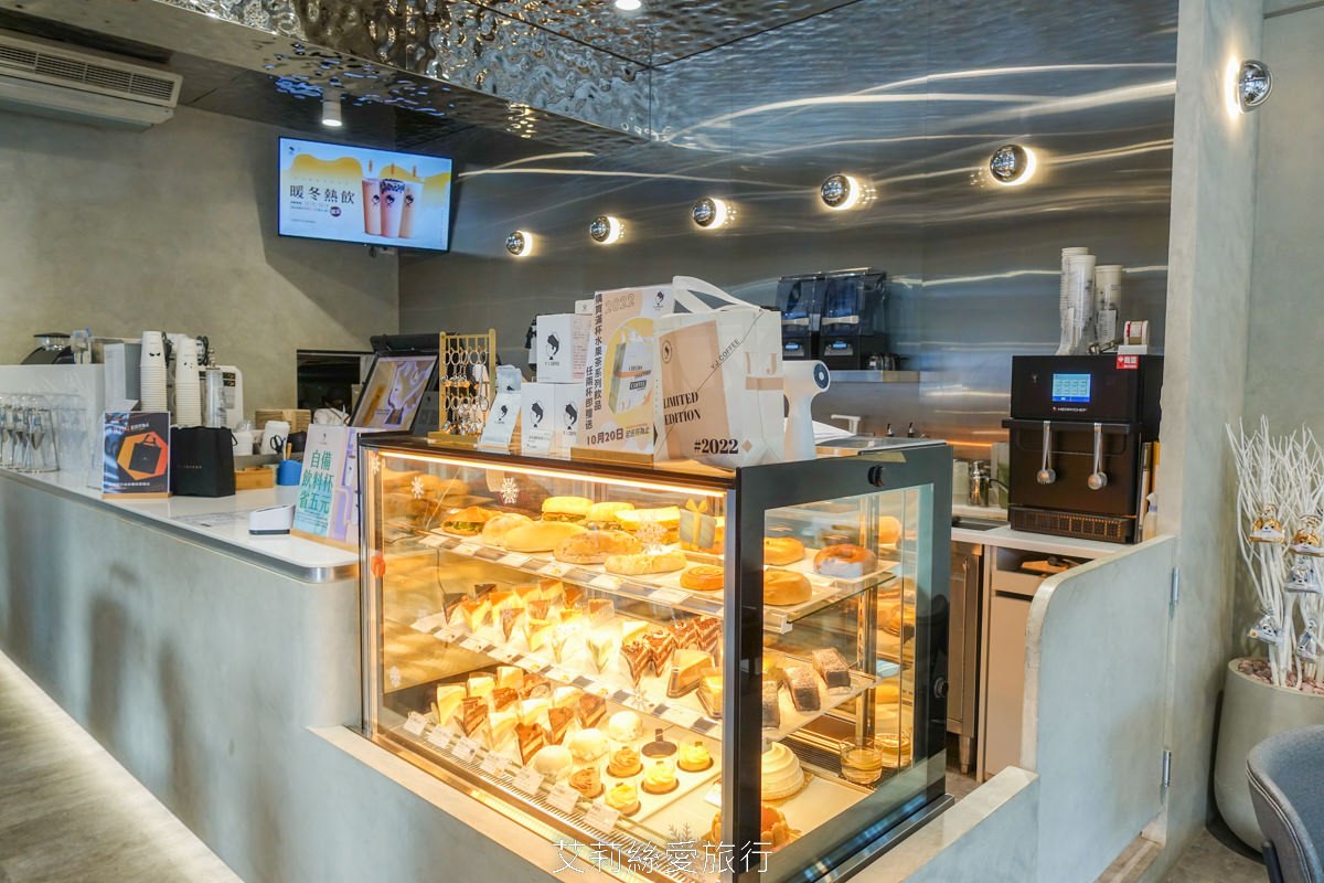 桃園藝文特區美食!玉津咖啡 銅板價吃法國進口可頌牛肉起士、最愛布丁珍珠奶茶冰沙、泰奶加紅豆紫米原來這麼搭! - 第3張圖 桃園藝文特區美食!玉津咖啡 銅板價吃法國進口可頌牛肉起士、最愛布丁珍珠奶茶冰沙、泰奶加紅豆紫米原來這麼搭!