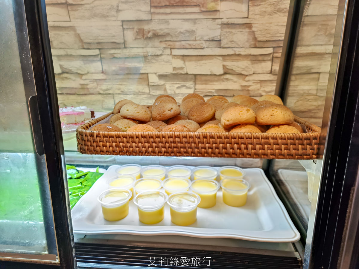 宜蘭吃到飽 礁溪吃到飽火鍋推薦 珍典精緻自助式火鍋 八種鍋底火鍋加自助吧任你吃 在地經營10年可容納百人大餐廳 有遊戲區