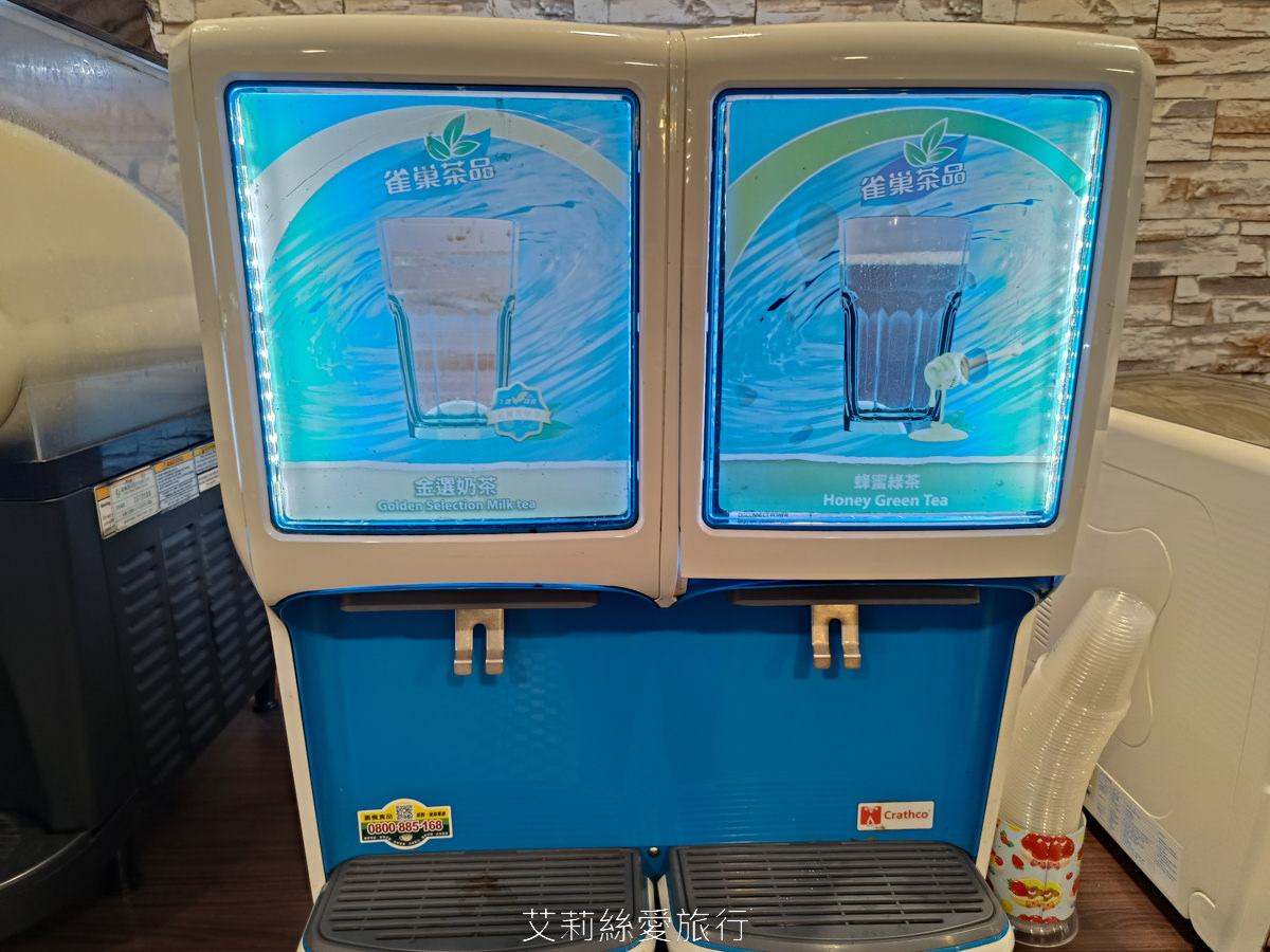 宜蘭吃到飽 礁溪吃到飽火鍋推薦 珍典精緻自助式火鍋 八種鍋底火鍋加自助吧任你吃 在地經營10年可容納百人大餐廳 有遊戲區