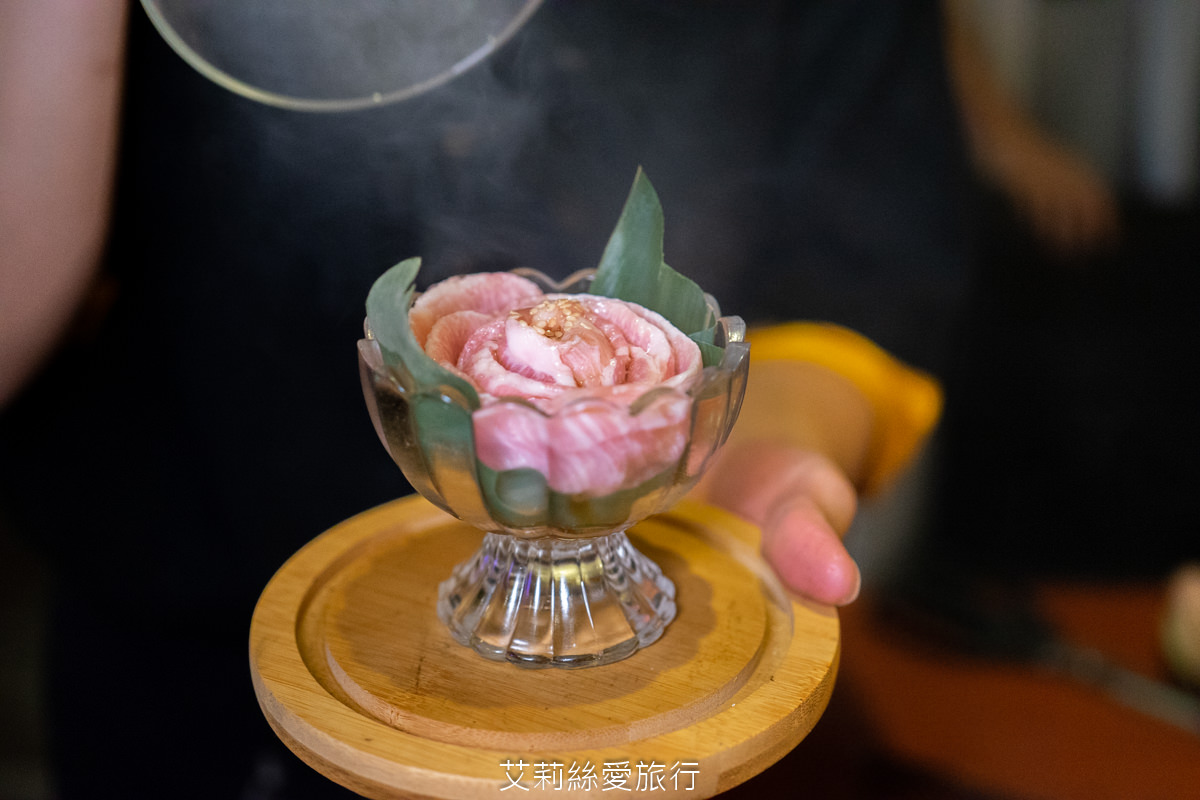 蘆洲美食推薦 甘釜京韓日燒肉料理專門店 嚴選新鮮食材、創意料理 日式無煙燒烤、韓式燒肉 浮誇系美食一次滿足 捷運蘆洲站