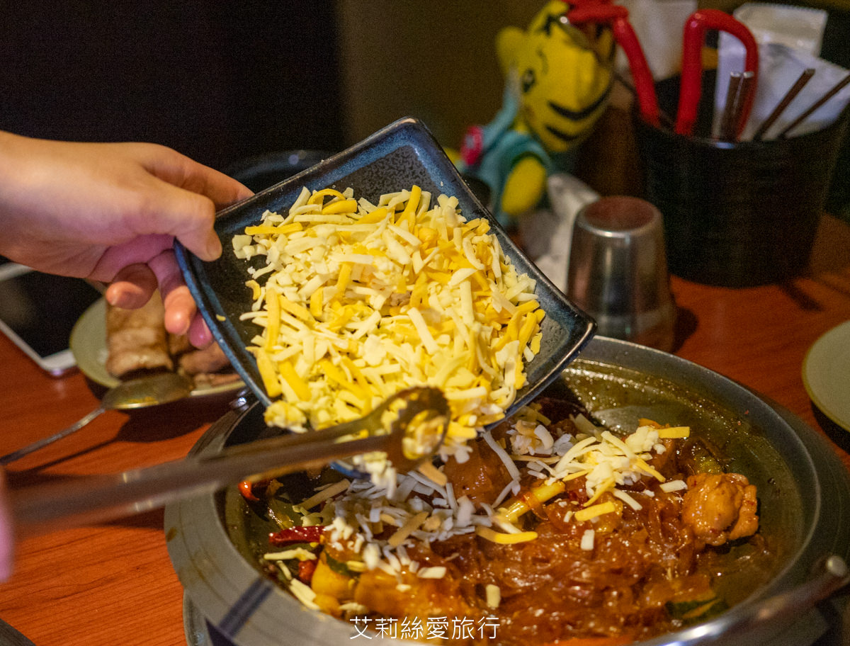 蘆洲美食推薦 甘釜京韓日燒肉料理專門店 嚴選新鮮食材、創意料理 日式無煙燒烤、韓式燒肉 浮誇系美食一次滿足 捷運蘆洲站