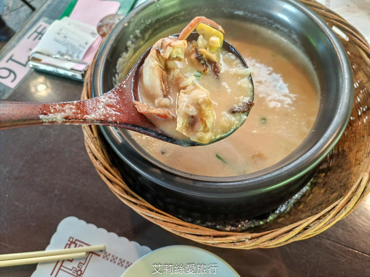 台北泡湯 皇池溫泉御膳館 吃砂鍋粥免費送雙人湯屋 還有露天溫泉可選擇 皇池三館差別 最新營業時間 北投泡湯 陽明山溫泉 - 第14張圖 台北泡湯 皇池溫泉御膳館 吃砂鍋粥免費送雙人湯屋 還有露天溫泉可選擇 皇池三館差別 最新營業時間 北投泡湯 陽明山溫泉