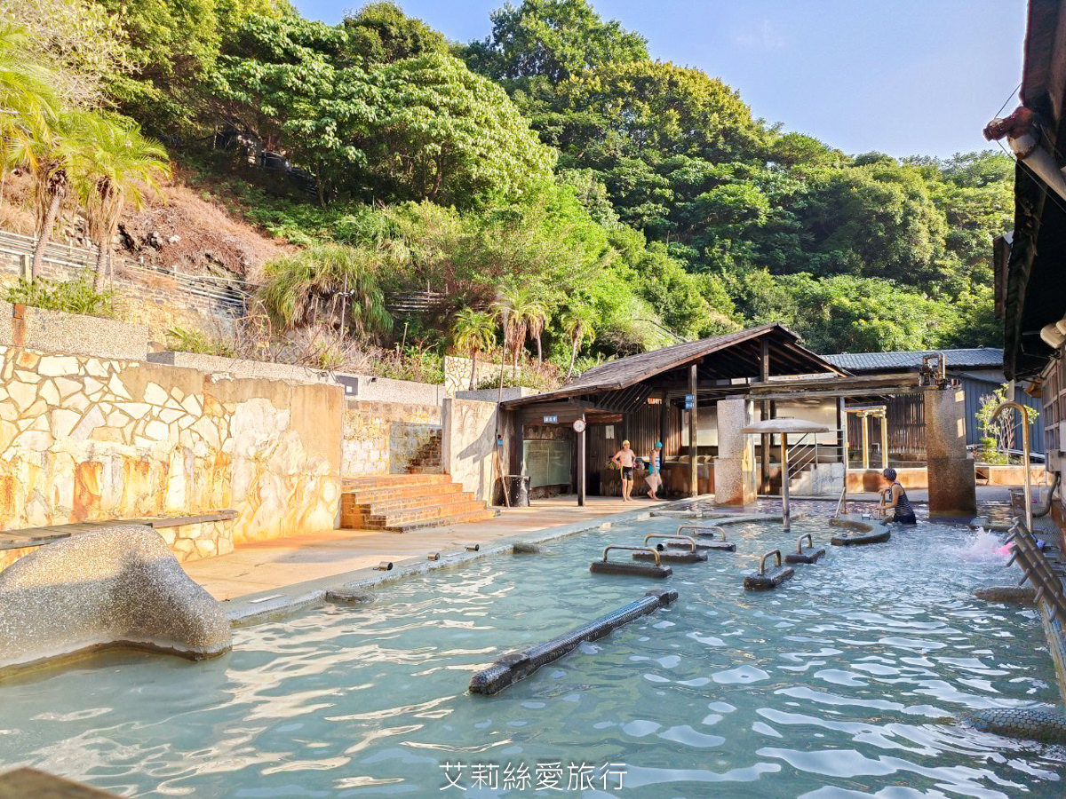 台北泡湯 皇池溫泉御膳館 吃砂鍋粥免費送雙人湯屋 還有露天溫泉可選擇 皇池三館差別 最新營業時間 北投泡湯 陽明山溫泉 - 第17張圖 台北泡湯 皇池溫泉御膳館 吃砂鍋粥免費送雙人湯屋 還有露天溫泉可選擇 皇池三館差別 最新營業時間 北投泡湯 陽明山溫泉