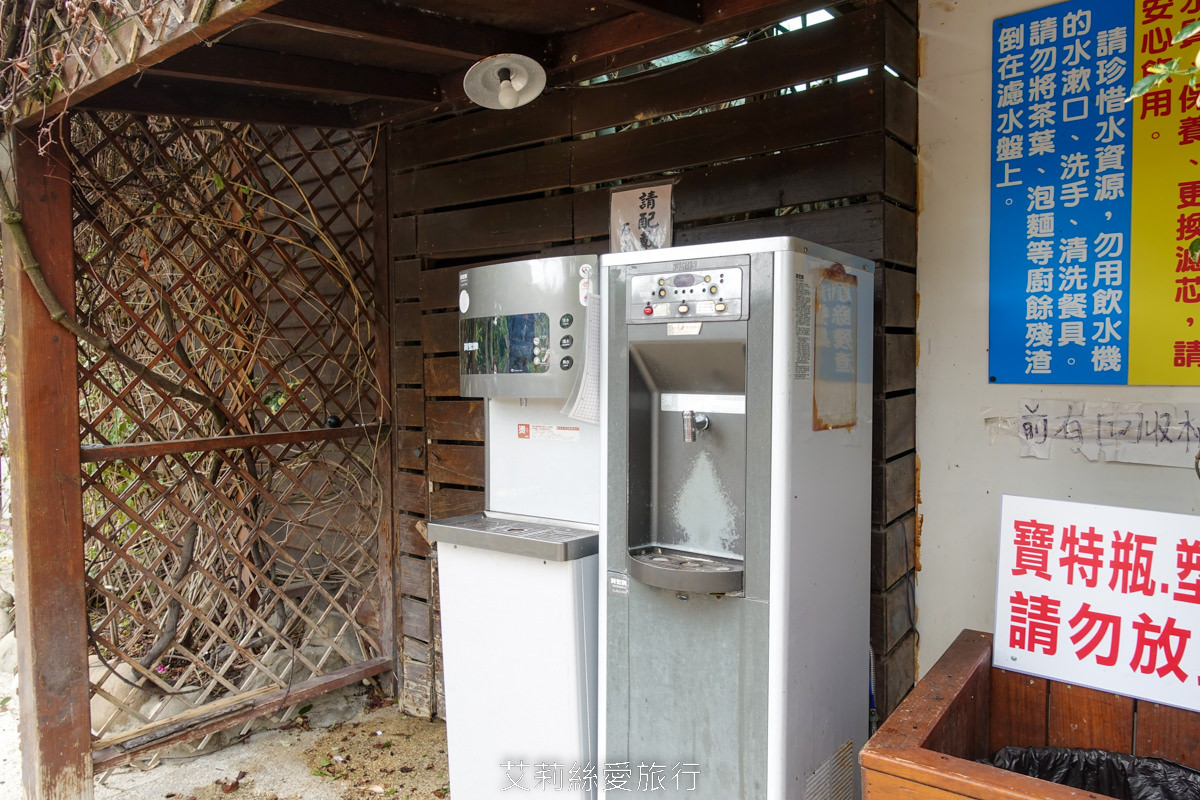 苗栗景點 石湯溫泉 3000坪峇里島風露天風呂美人湯 泡湯不限時 湯屋200元不限人數 吹風機不必投幣！近大湖草莓園