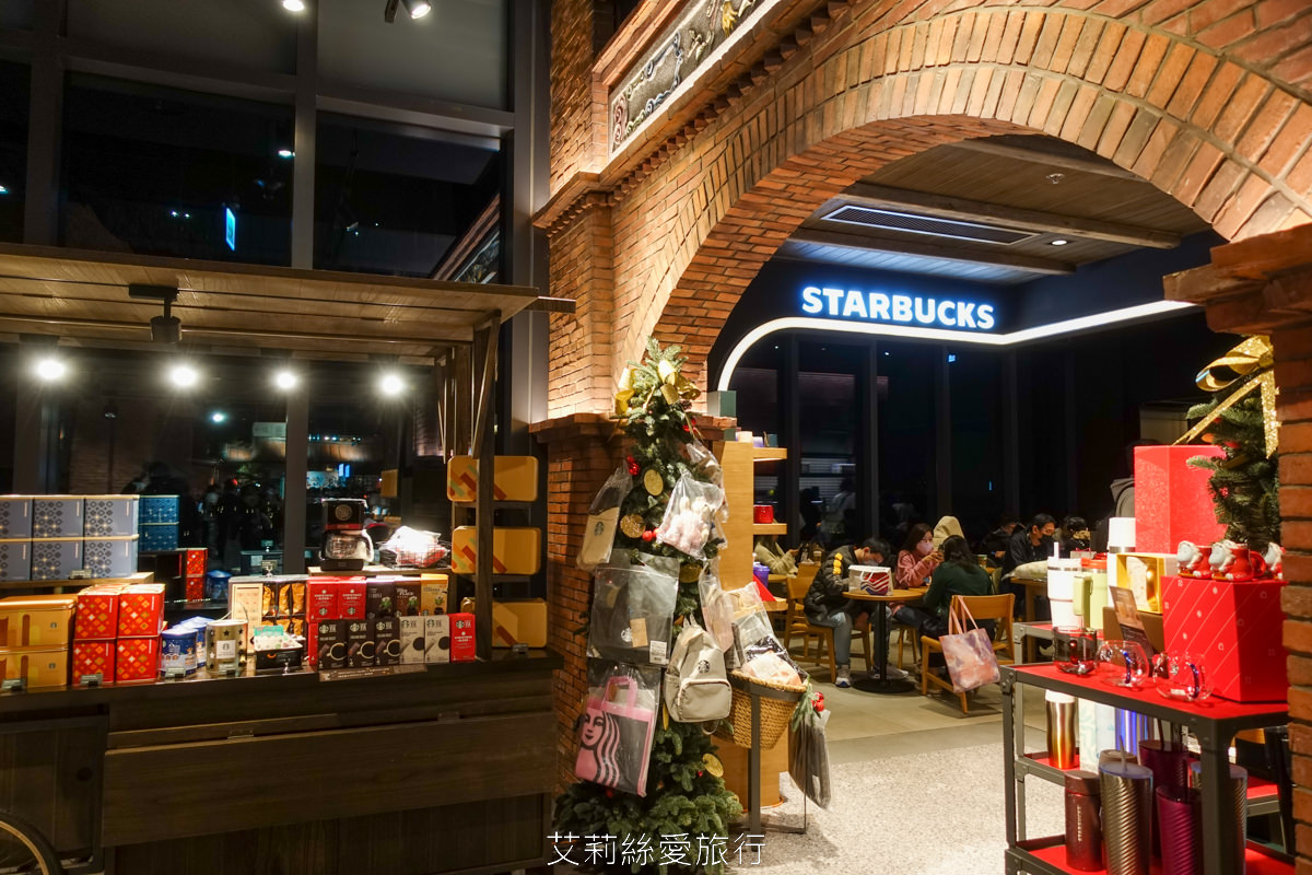 竹北免費景點 竹北大遠百 傳統客家圓樓時尚天井 必拍花布熊熊 客家老街 客家古厝 室內景點雨天備案