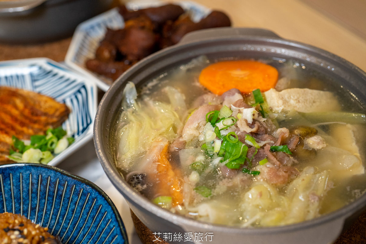 內湖美食 一個人也能吃麻辣鍋 香麻夠味 湯頭順口可以直接喝 緒食一鍋小麻辣 青花滷 CITYLINK美食