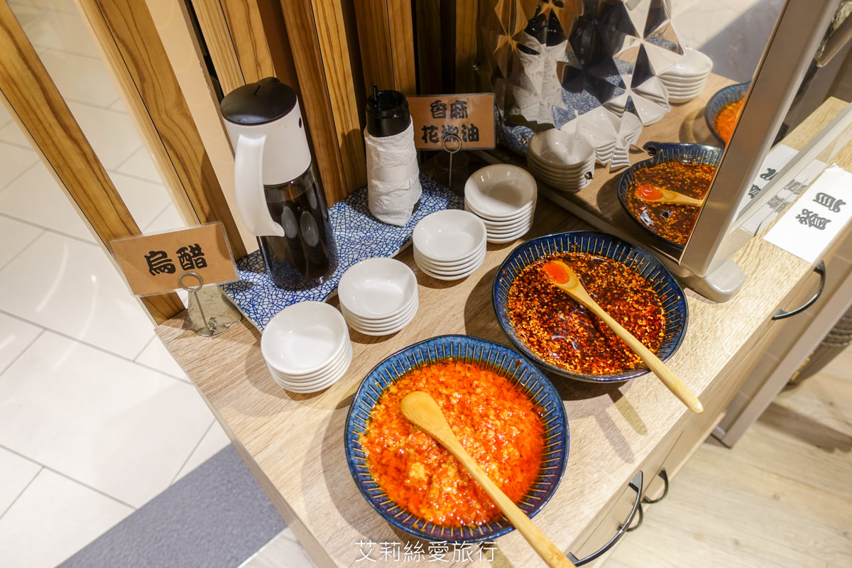 內湖美食 一個人也能吃麻辣鍋 香麻夠味 湯頭順口可以直接喝 緒食一鍋小麻辣 青花滷 CITYLINK美食