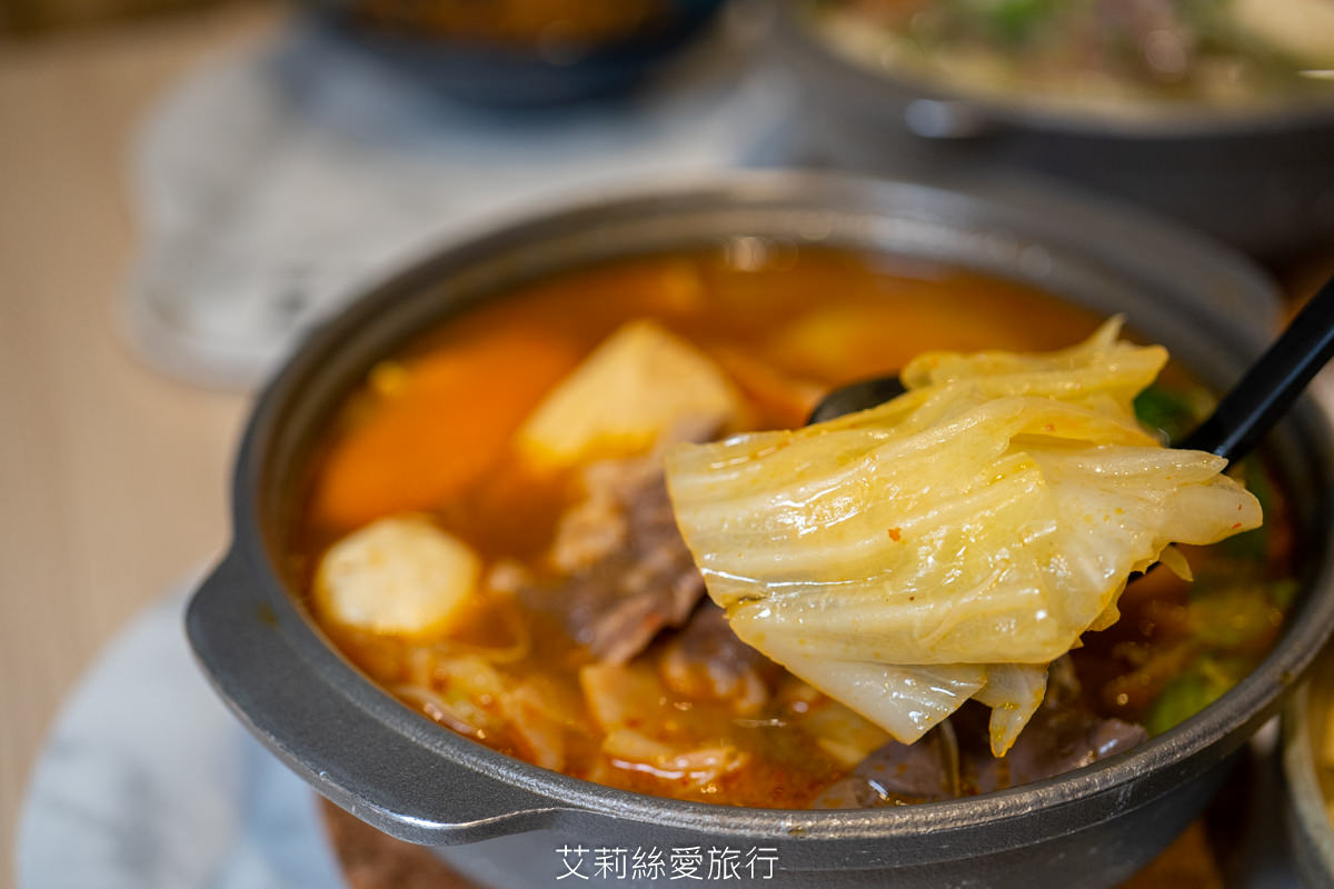 內湖美食 一個人也能吃麻辣鍋 香麻夠味 湯頭順口可以直接喝 緒食一鍋小麻辣 青花滷 CITYLINK美食