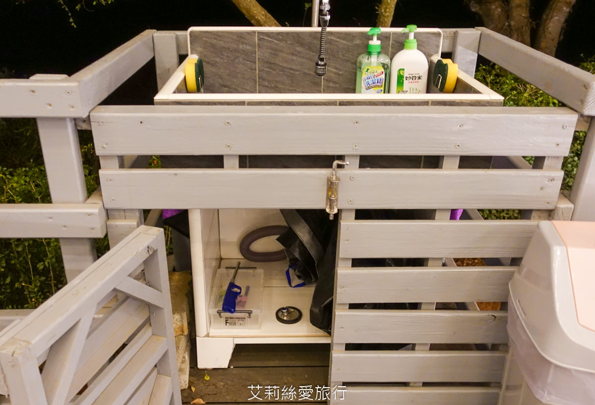 苗栗親子住宿 自然風情景觀餐廳渡假民宿 2024最新設施極光露營車 獨立遊戲區寶貝安心玩 親子景點大草坪沙坑溜滑梯 無敵景觀休閒渡假區