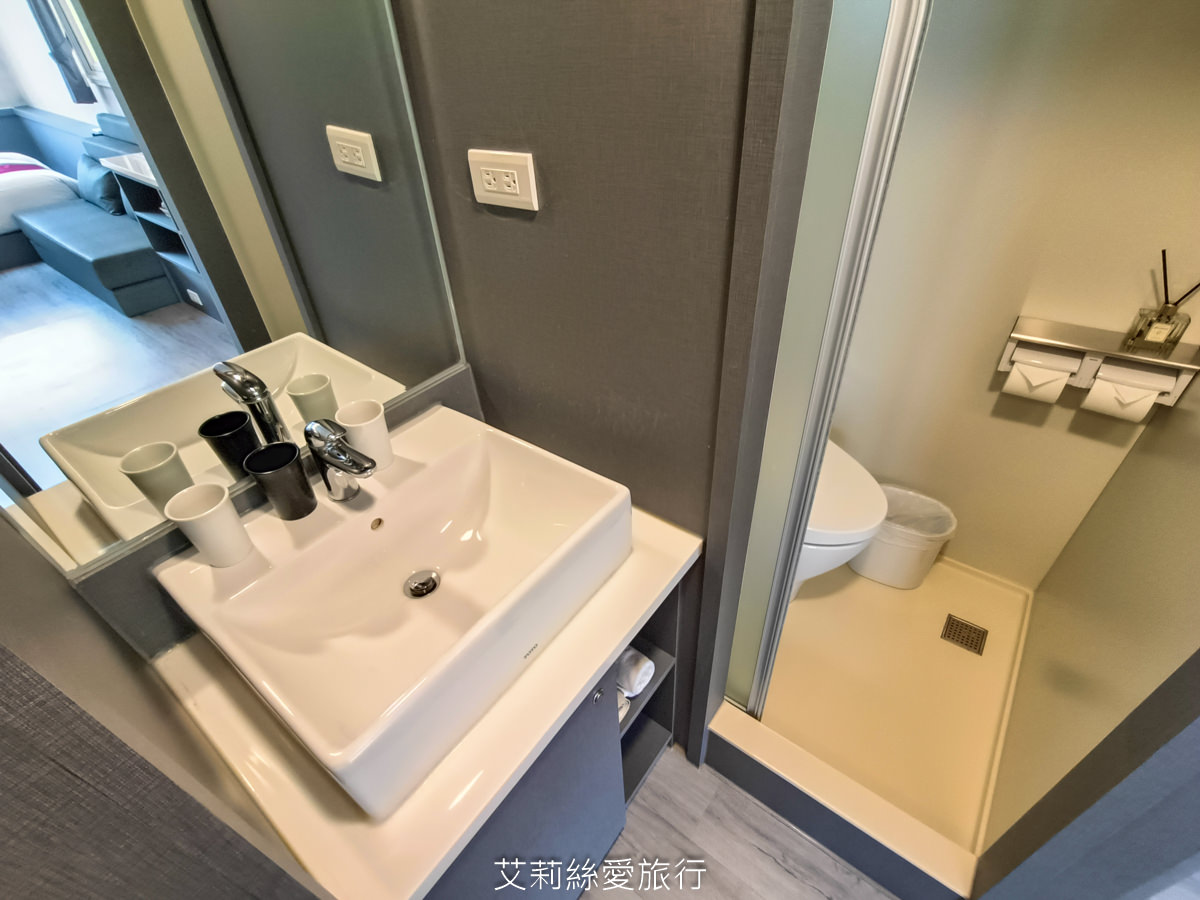 苗栗住宿 自然風情景觀餐廳渡假民宿 超舒適景觀星空露營車 親子景點大草坪沙坑溜滑梯 無敵景觀休閒渡假區 - 第35張圖 苗栗住宿 自然風情景觀餐廳渡假民宿 超舒適景觀星空露營車 親子景點大草坪沙坑溜滑梯 無敵景觀休閒渡假區