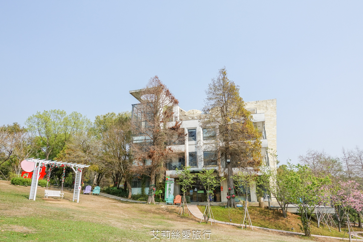 苗栗住宿 自然風情景觀餐廳渡假民宿 親子旅遊大草坪沙坑溜滑梯 無敵景觀渡假區 - 第8張圖 苗栗住宿 自然風情景觀餐廳渡假民宿 親子旅遊大草坪沙坑溜滑梯 無敵景觀渡假區