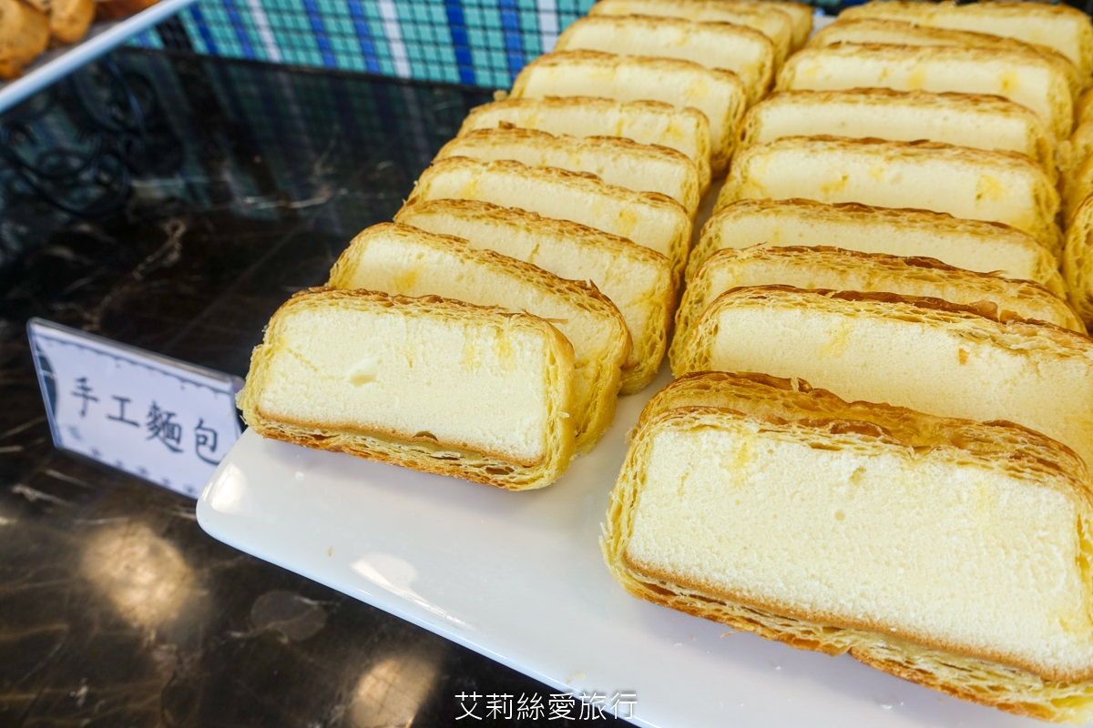 苗栗美食 自然風情景觀餐廳 buffet早餐吃到飽 現煮麵食 手工歐式麵包 生菜沙拉 熱炒…