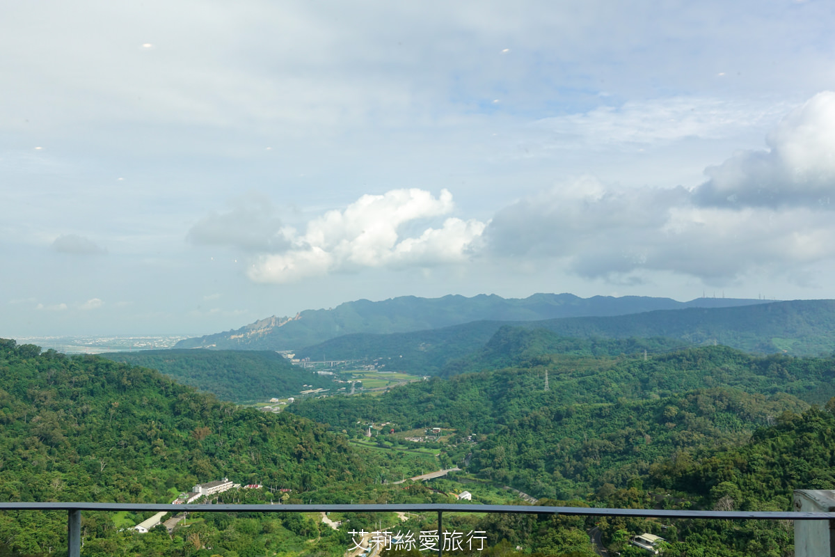 苗栗住宿 自然風情景觀餐廳渡假民宿 超舒適景觀星空露營車 親子景點大草坪沙坑溜滑梯 無敵景觀休閒渡假區 - 第42張圖 苗栗住宿 自然風情景觀餐廳渡假民宿 超舒適景觀星空露營車 親子景點大草坪沙坑溜滑梯 無敵景觀休閒渡假區