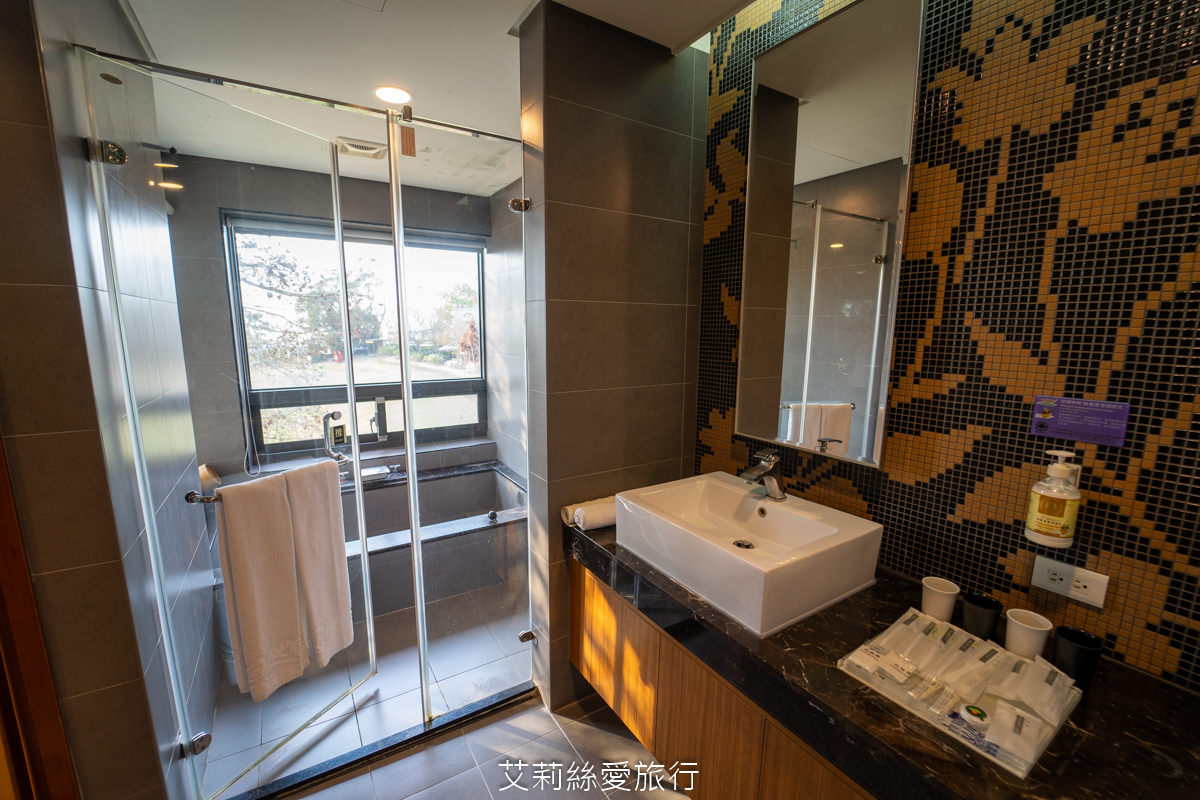 苗栗住宿 自然風情景觀餐廳渡假民宿 親子旅遊大草坪沙坑溜滑梯 無敵景觀渡假區 - 第20張圖 苗栗住宿 自然風情景觀餐廳渡假民宿 親子旅遊大草坪沙坑溜滑梯 無敵景觀渡假區