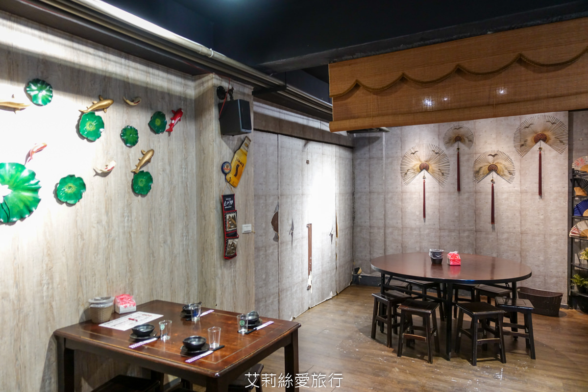 台北松山五分埔美食 茶壺蝦 cp值超高平價燒烤、台式熱炒、鮮甜海鮮 點鮮甜蝦子免費送精華蝦湯 松山站必吃