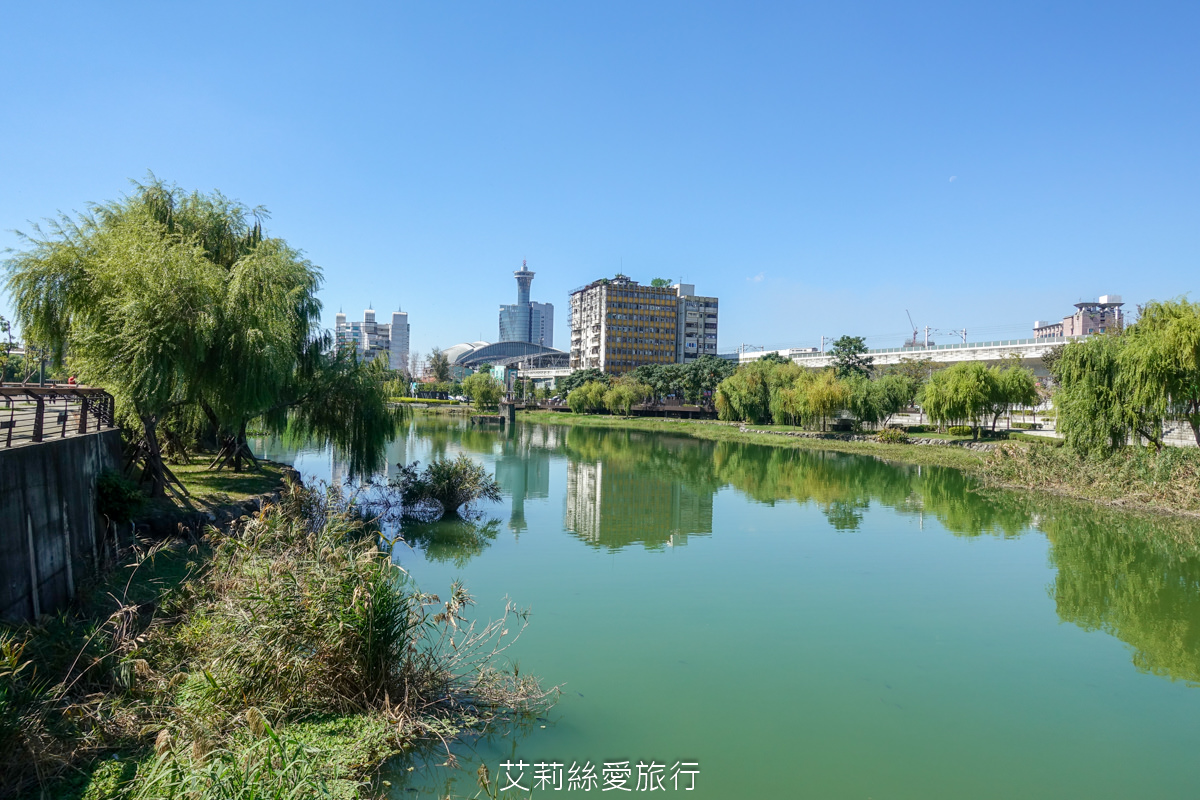 台中親子一日遊行程推薦!到台中來一場藝文之旅吧!藝起Art go go 中山堂欣賞歌仔戲 審計新村市集好好逛 - 第31張圖 台中親子一日遊行程推薦!到台中來一場藝文之旅吧!藝起Art go go 中山堂欣賞歌仔戲 審計新村市集好好逛