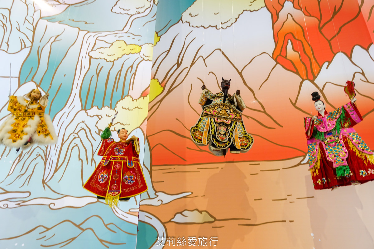 台中親子一日遊行程推薦!到台中來一場藝文之旅吧!藝起Art go go 中山堂欣賞歌仔戲 審計新村市集好好逛 - 第34張圖 台中親子一日遊行程推薦!到台中來一場藝文之旅吧!藝起Art go go 中山堂欣賞歌仔戲 審計新村市集好好逛