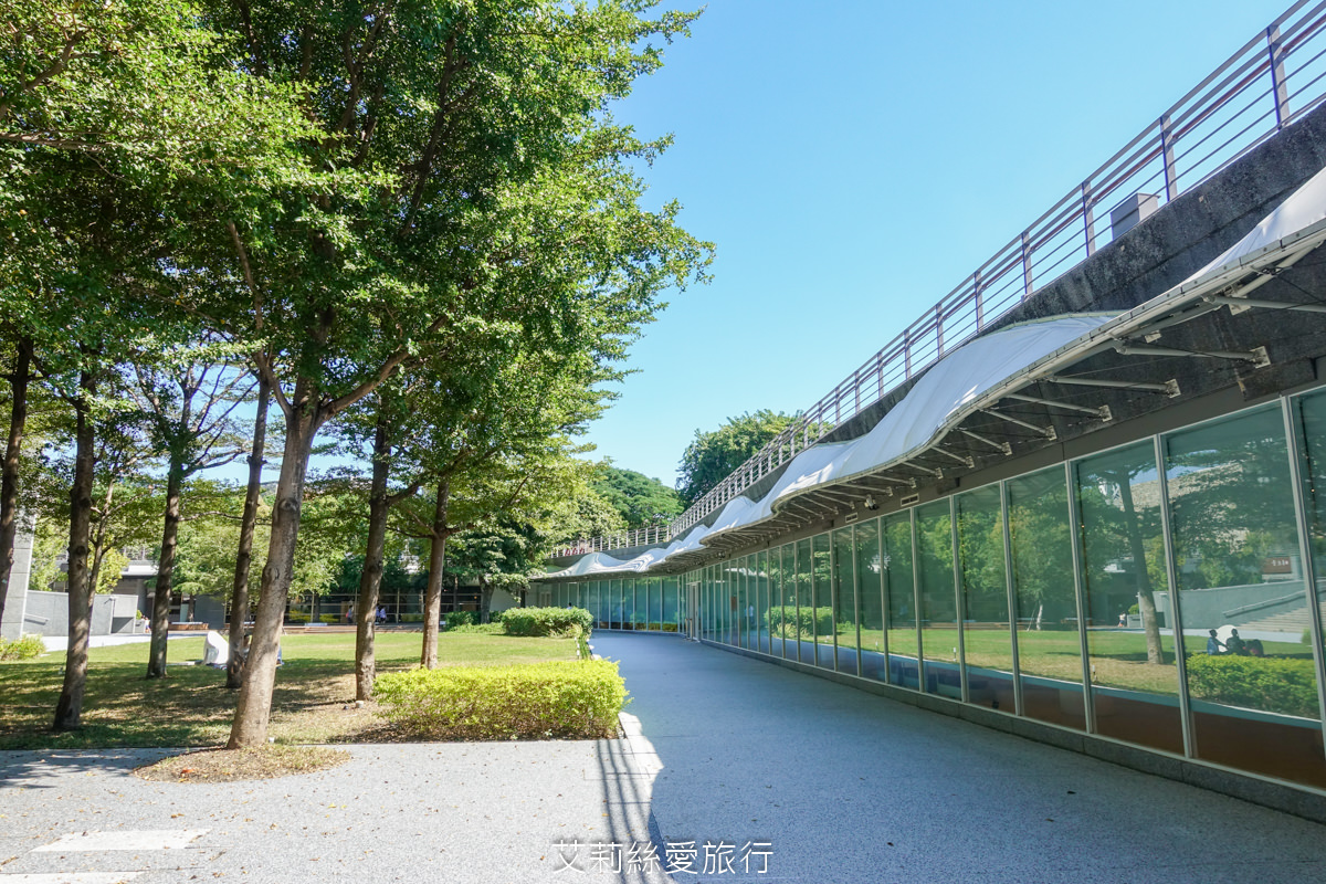 台中親子一日遊行程推薦!到台中來一場藝文之旅吧!藝起Art go go 中山堂欣賞歌仔戲 審計新村市集好好逛 - 第23張圖 台中親子一日遊行程推薦!到台中來一場藝文之旅吧!藝起Art go go 中山堂欣賞歌仔戲 審計新村市集好好逛