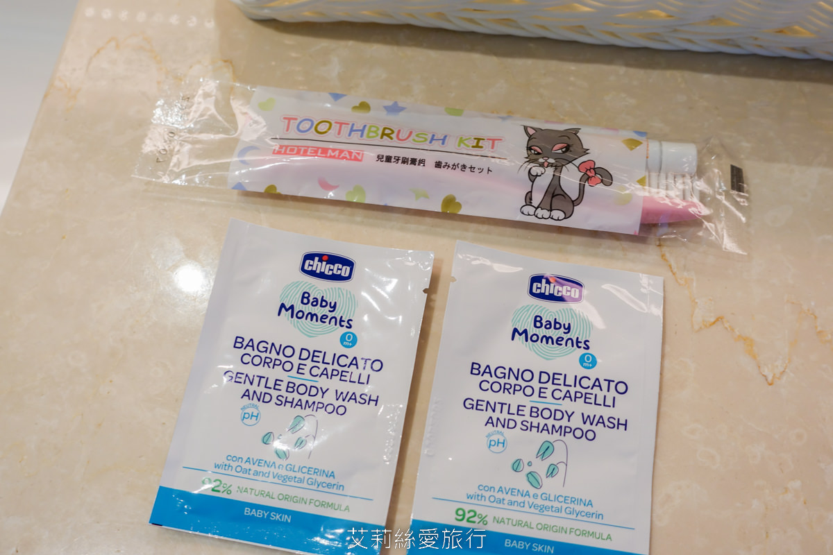 宜蘭頭城烏石港住宿推薦！ 蘭陽烏石港海景酒店 夢幻親子遊戲區 欣賞無敵海景 一泊二食海鮮牛排脆皮烤鴨吃到飽、豐盛美味buffet早餐 真的好滿足！