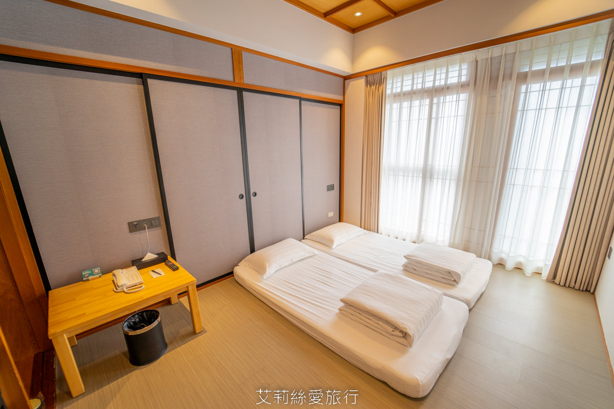 宜蘭頭城烏石港住宿推薦！ 蘭陽烏石港海景酒店 夢幻親子遊戲區 欣賞無敵海景 一泊二食海鮮牛排脆皮烤鴨吃到飽、豐盛美味buffet早餐 真的好滿足！