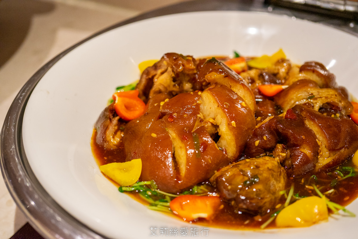 宜蘭頭城吃到飽 蘭陽烏石港海景酒店 脆皮烤鴨 澎湃海鮮 宴客大菜 啤酒紅白酒喝到飽！海景全日餐廳