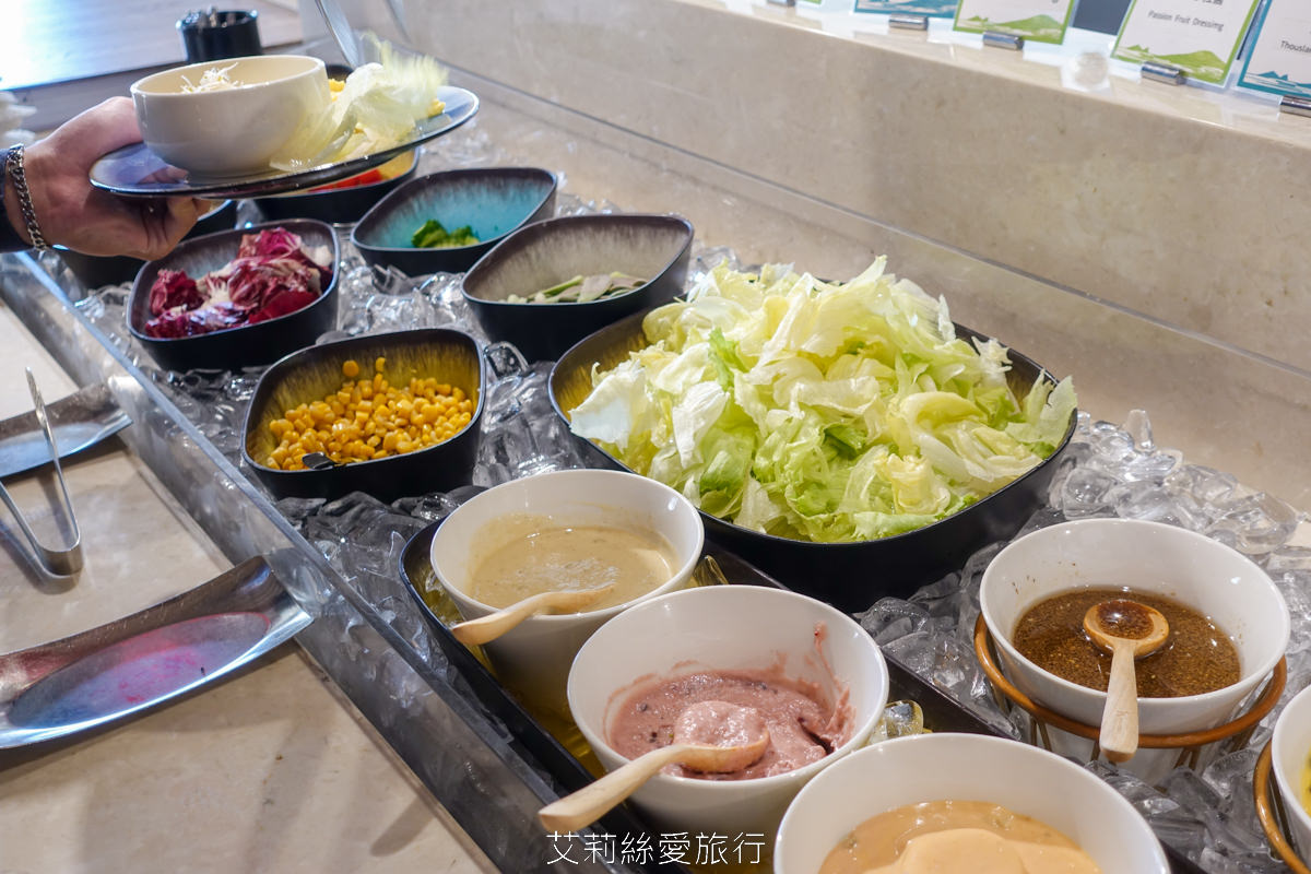 宜蘭頭城烏石港住宿推薦！ 蘭陽烏石港海景酒店 夢幻親子遊戲區 欣賞無敵海景 一泊二食海鮮牛排脆皮烤鴨吃到飽、豐盛美味buffet早餐 真的好滿足！