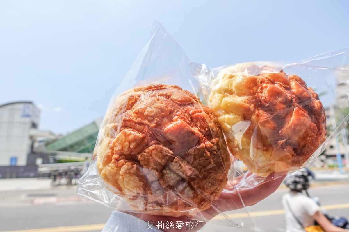 蘆洲銅板早餐下午茶 菠蘿麵包買一送一 CP值超高!20多款歐式麵包3個110元 謙謙手感烘焙 捷運三民高中站美食 - 第12張圖 蘆洲銅板早餐下午茶 菠蘿麵包買一送一 CP值超高!20多款歐式麵包3個110元 謙謙手感烘焙 捷運三民高中站美食