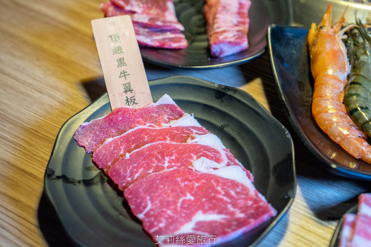 桃園吃到飽推薦 598起燒肉加火鍋吃到飽加啤酒無限暢飲!壽星送龍蝦再打9折 赤富士日式無煙燒肉鍋物 親子友善有遊戲室 近桃園車站 - 第53張圖 桃園吃到飽推薦 598起燒肉加火鍋吃到飽加啤酒無限暢飲!壽星送龍蝦再打9折 赤富士日式無煙燒肉鍋物 親子友善有遊戲室 近桃園車站