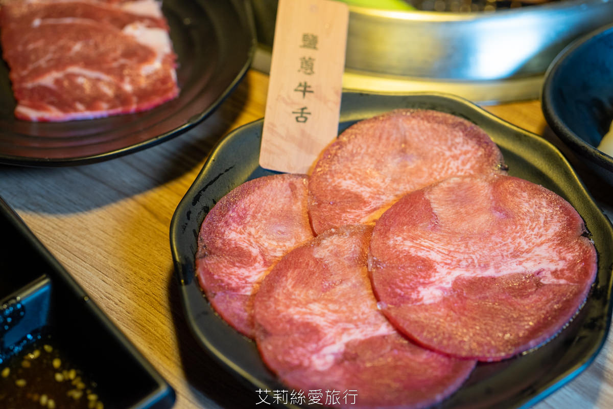 桃園吃到飽推薦 598起燒肉加火鍋吃到飽加啤酒無限暢飲!壽星送龍蝦再打9折 赤富士日式無煙燒肉鍋物 親子友善有遊戲室 近桃園車站 - 第51張圖 桃園吃到飽推薦 598起燒肉加火鍋吃到飽加啤酒無限暢飲!壽星送龍蝦再打9折 赤富士日式無煙燒肉鍋物 親子友善有遊戲室 近桃園車站